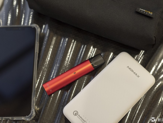 cf烟弹和悦刻烟弹哪个好用一点啊视频